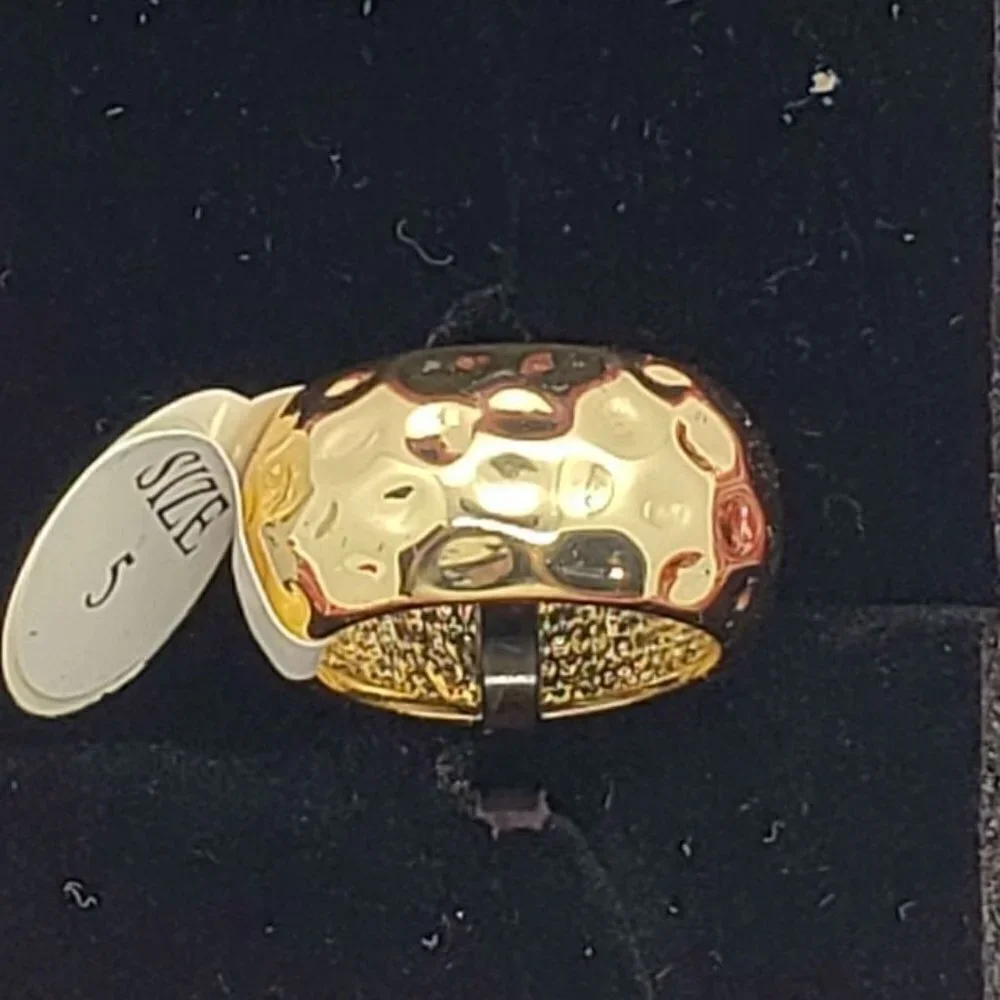 Peermont Jewelry 18k gold plated ring